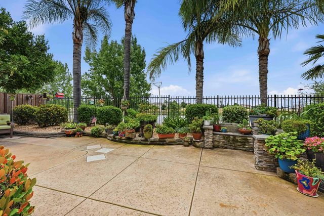 1268 Forebridge Ln, Lincoln, CA 95648