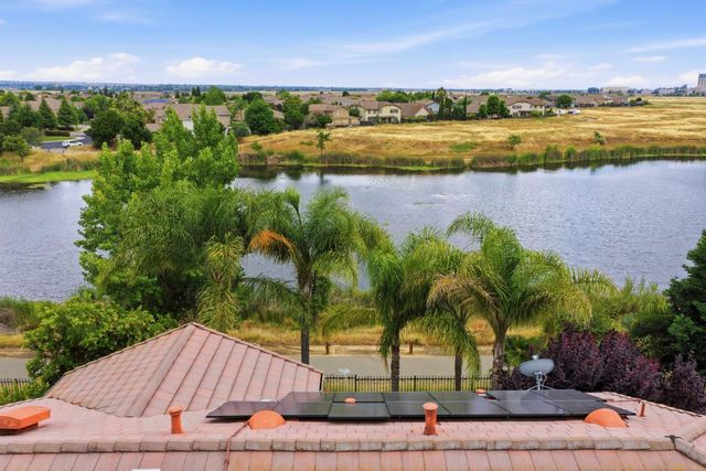 1268 Forebridge Ln, Lincoln, CA 95648