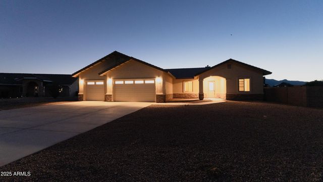 4224 S Crape Myrtle Court, Sierra Vista, AZ 85650