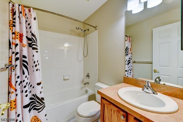 118 Barclay Dr, Nutley Twp., NJ 07110