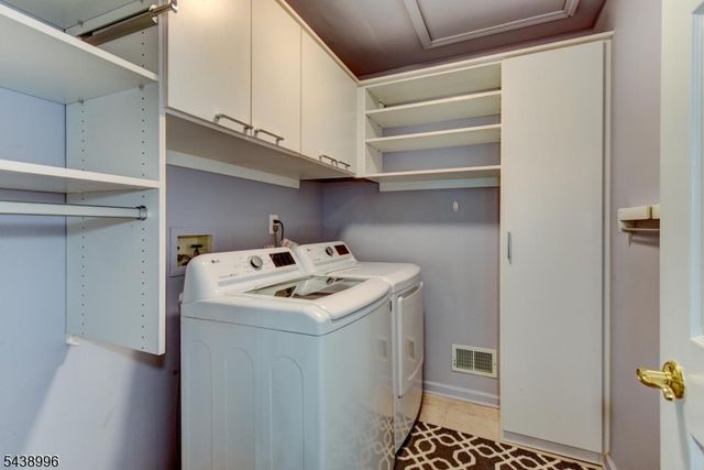 118 Barclay Dr, Nutley Twp., NJ 07110