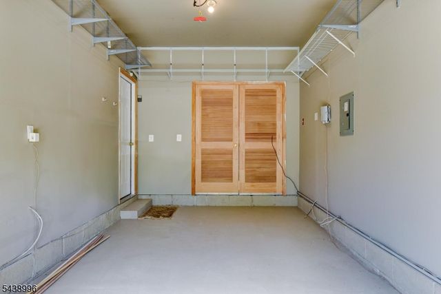118 Barclay Dr, Nutley Twp., NJ 07110