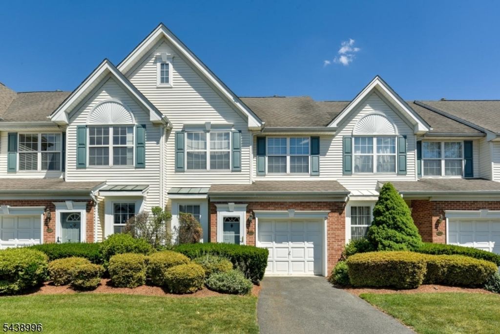 118 Barclay Dr, Nutley Twp., NJ 07110