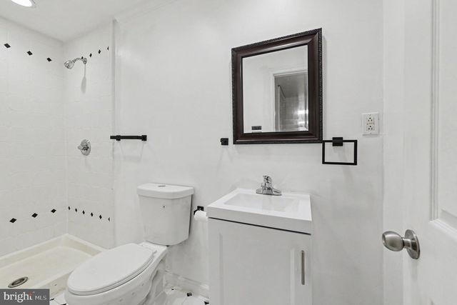 8367 LANGDON ST, Philadelphia, PA 19152