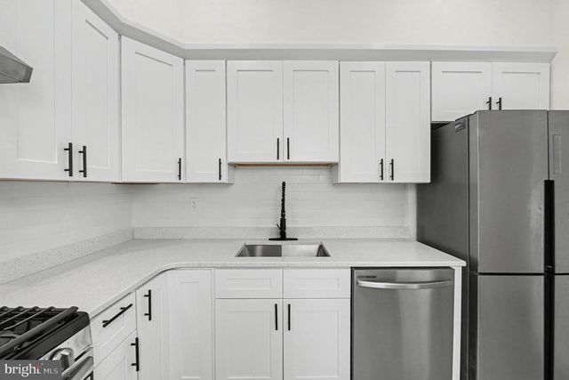 8367 LANGDON ST, Philadelphia, PA 19152