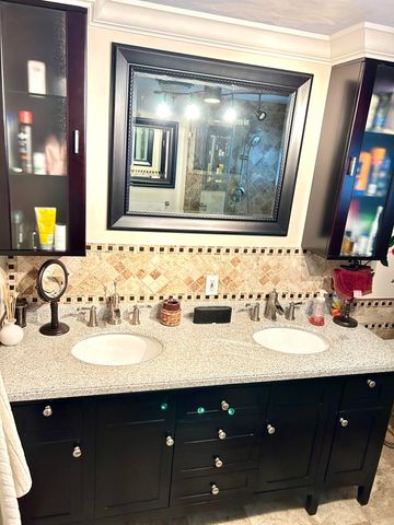 1541 S 32nd Avenue, Hollywood, FL 33021