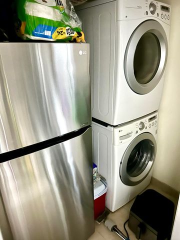 1541 S 32nd Avenue, Hollywood, FL 33021