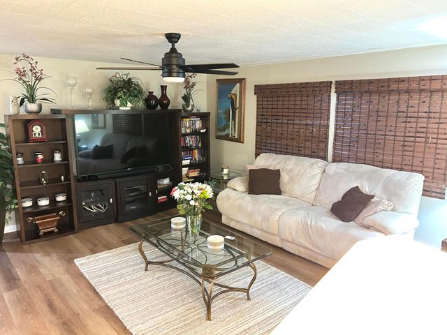 1541 S 32nd Avenue, Hollywood, FL 33021