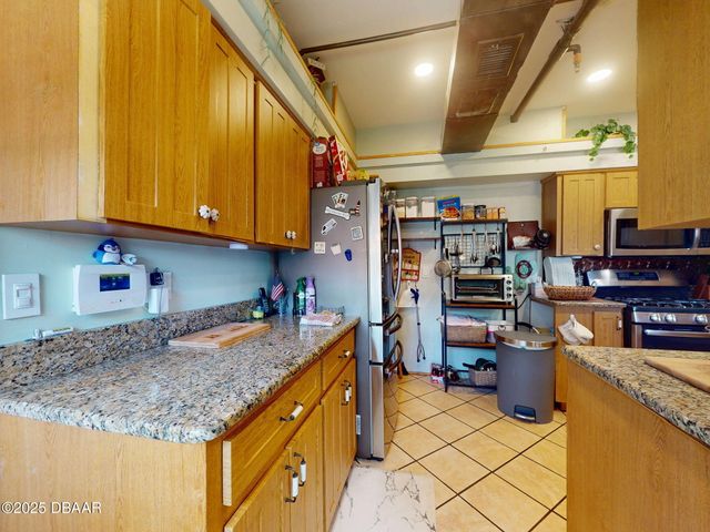 544 S Palmetto Avenue, Daytona Beach, FL 32114