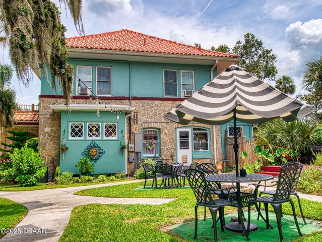 544 S Palmetto Avenue, Daytona Beach, FL 32114