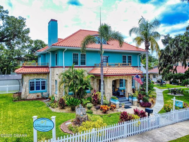 544 S Palmetto Avenue, Daytona Beach, FL 32114