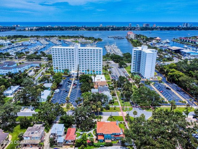 544 S Palmetto Avenue, Daytona Beach, FL 32114
