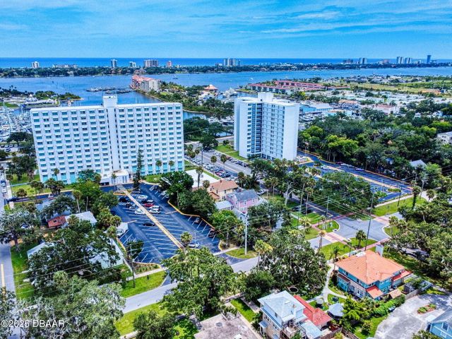 544 S Palmetto Avenue, Daytona Beach, FL 32114