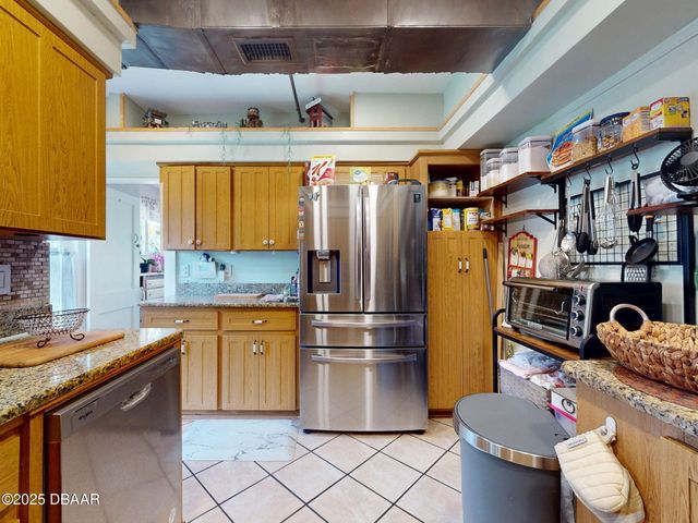 544 S Palmetto Avenue, Daytona Beach, FL 32114