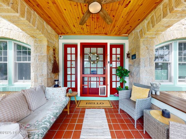 544 S Palmetto Avenue, Daytona Beach, FL 32114