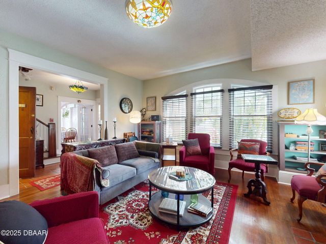 544 S Palmetto Avenue, Daytona Beach, FL 32114