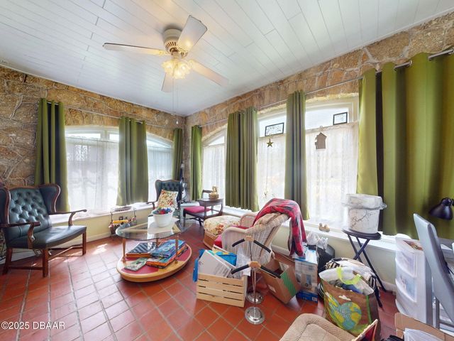 544 S Palmetto Avenue, Daytona Beach, FL 32114