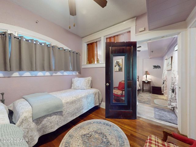 544 S Palmetto Avenue, Daytona Beach, FL 32114