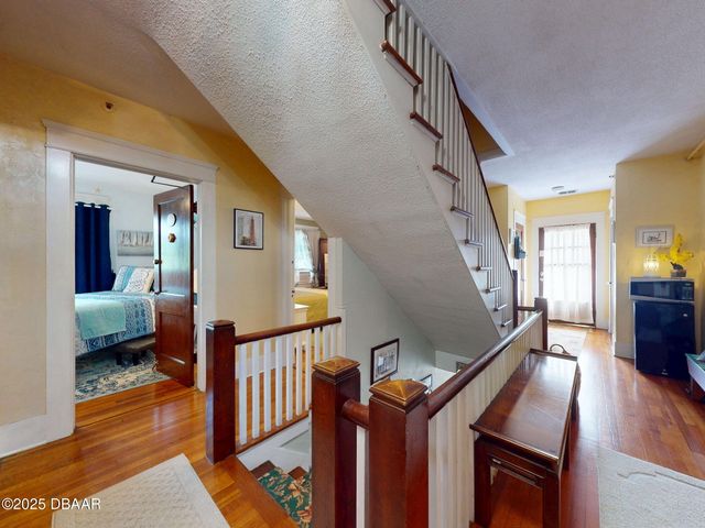 544 S Palmetto Avenue, Daytona Beach, FL 32114