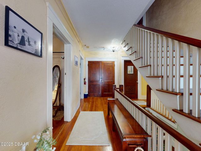 544 S Palmetto Avenue, Daytona Beach, FL 32114