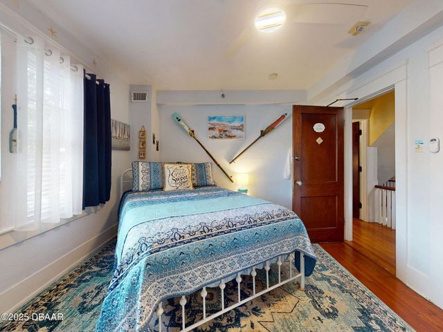 544 S Palmetto Avenue, Daytona Beach, FL 32114