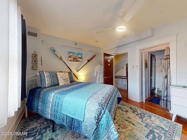 544 S Palmetto Avenue, Daytona Beach, FL 32114