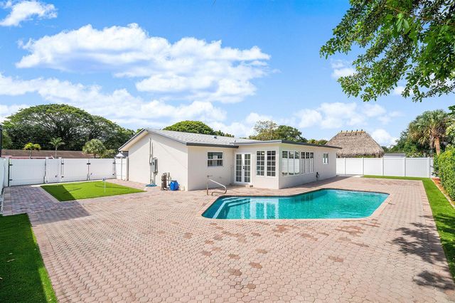 1531 NW 4th Street, Boca Raton, FL 33486