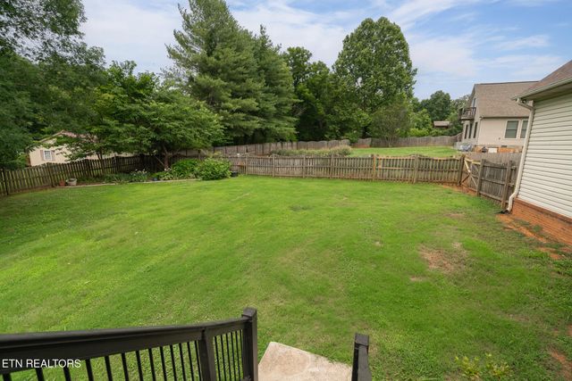 3560 Hirst Circle, Lenoir City, TN 37772