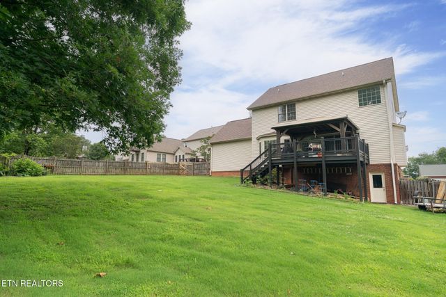 3560 Hirst Circle, Lenoir City, TN 37772