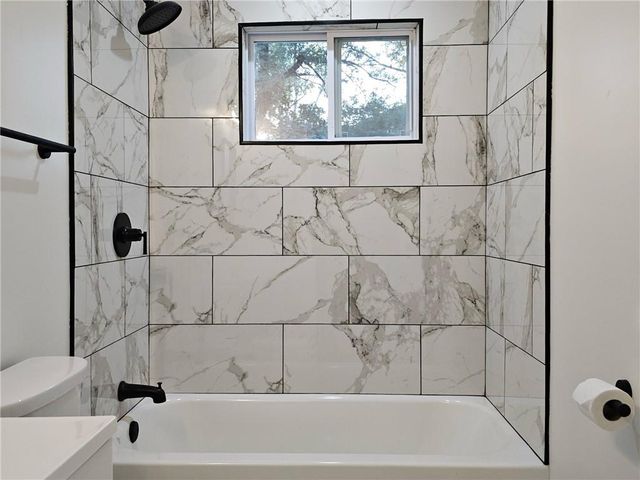 11120 Myrtle Avenue, Kansas City, MO 64137