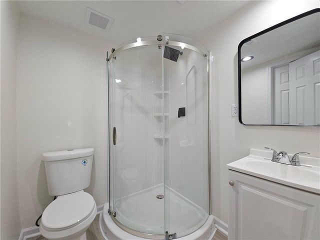 11120 Myrtle Avenue, Kansas City, MO 64137