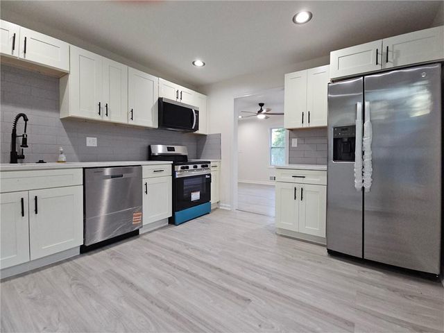 11120 Myrtle Avenue, Kansas City, MO 64137