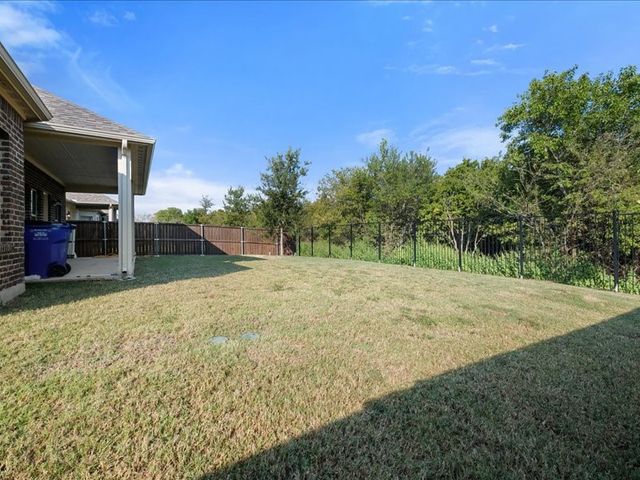 1215 Putnam Street, Mansfield, TX 76063