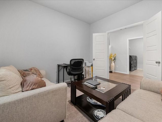 1215 Putnam Street, Mansfield, TX 76063