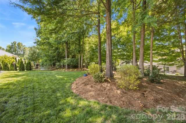3041 Kilbeggan Drive, Lake Wylie, SC 29710