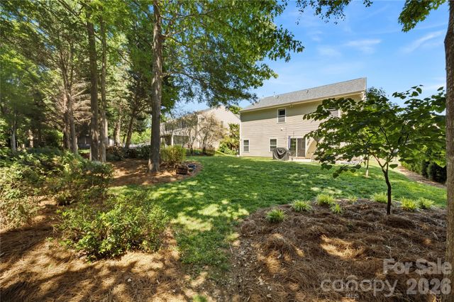 3041 Kilbeggan Drive, Lake Wylie, SC 29710