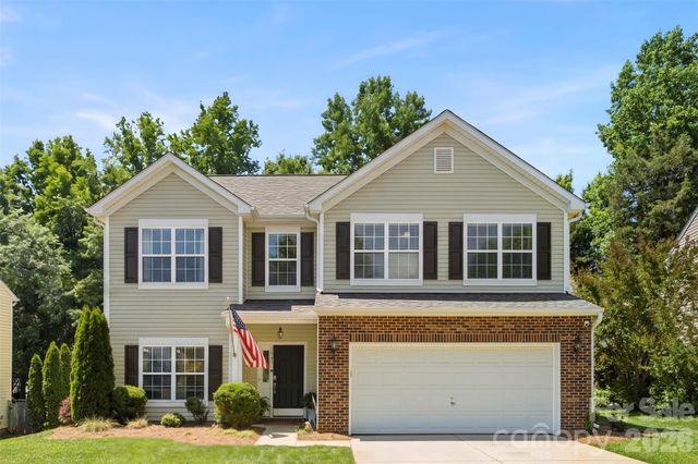 3041 Kilbeggan Drive, Lake Wylie, SC 29710