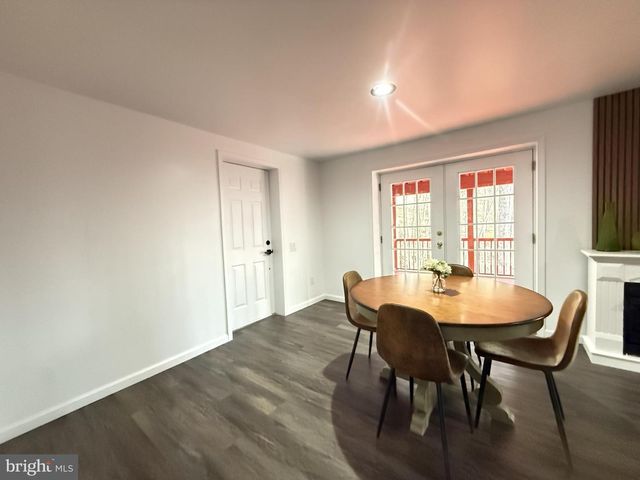 235 STAFFORD DR, Bushkill, PA 18324