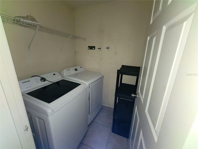 36106 LAKE CHASE BOULEVARD 201, Zephyrhills, FL 33541