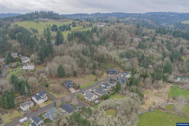 2468 Morrow Ct NW, Salem, OR 97304