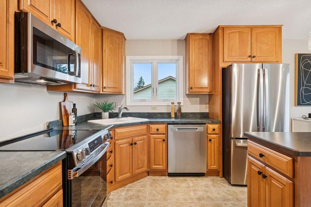 10500 Wyoming Avenue S, Bloomington, MN 55438