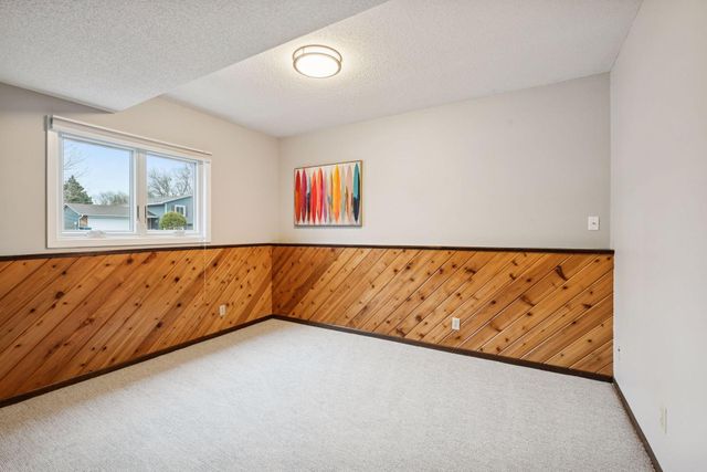 10500 Wyoming Avenue S, Bloomington, MN 55438