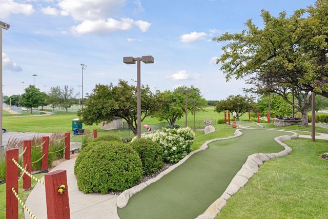 10500 Wyoming Avenue S, Bloomington, MN 55438