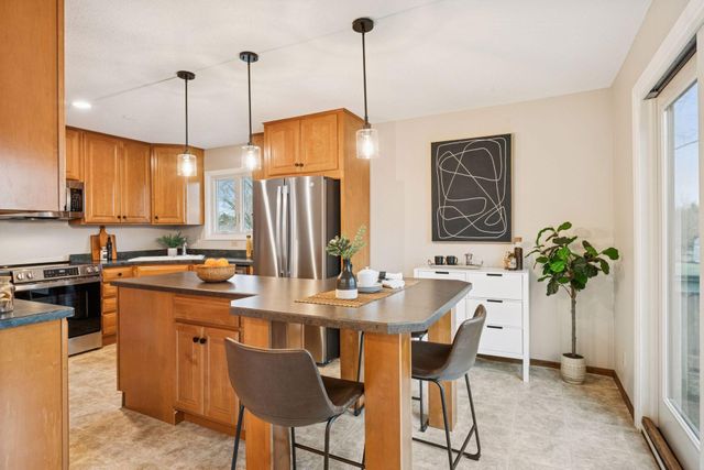 10500 Wyoming Avenue S, Bloomington, MN 55438