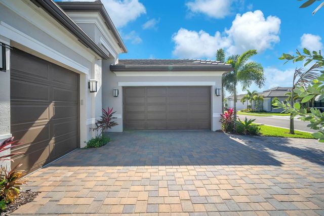 10990 Violet Meadow Street, Boynton Beach, FL 33473
