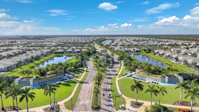 10990 Violet Meadow Street, Boynton Beach, FL 33473