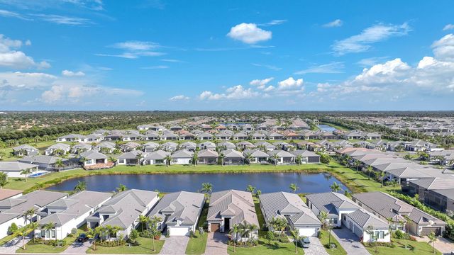 10990 Violet Meadow Street, Boynton Beach, FL 33473