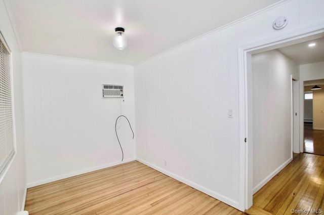 10 Tollgate Court 1, Lynbrook, NY 11563