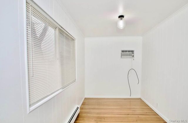 10 Tollgate Court 1, Lynbrook, NY 11563