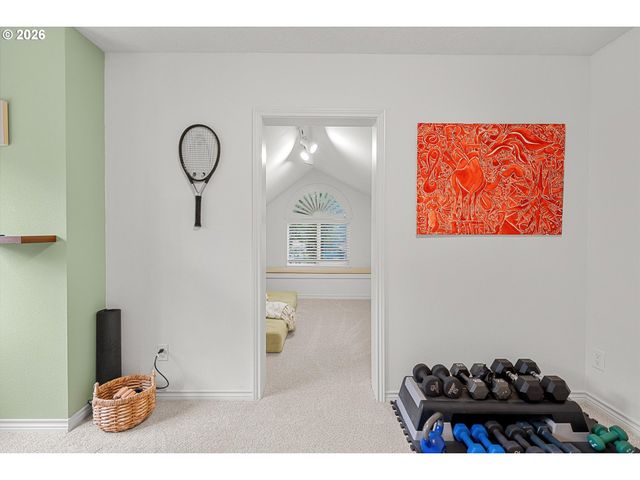 6248 BRIDGEVIEW Dr, West Linn, OR 97068